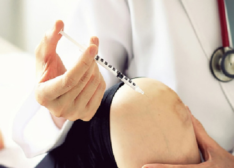 関節内ヒアルロン酸注射